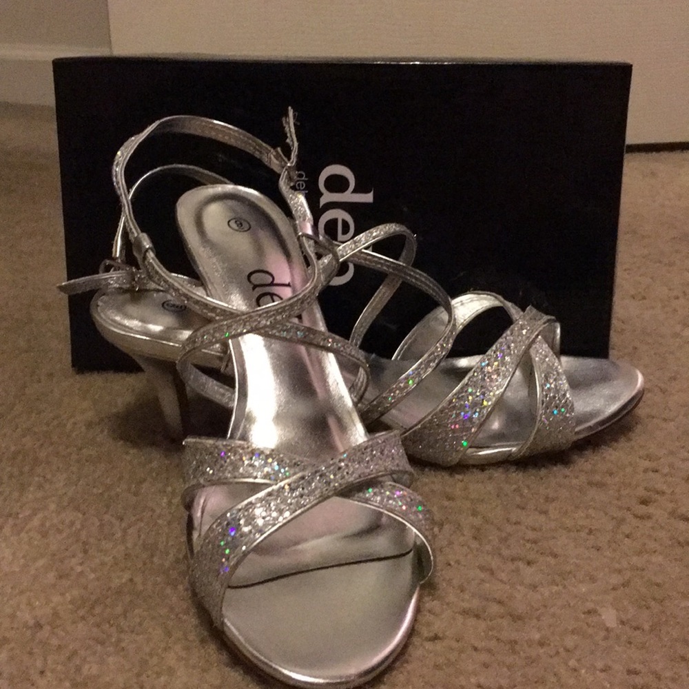 1.5” Deb high heels